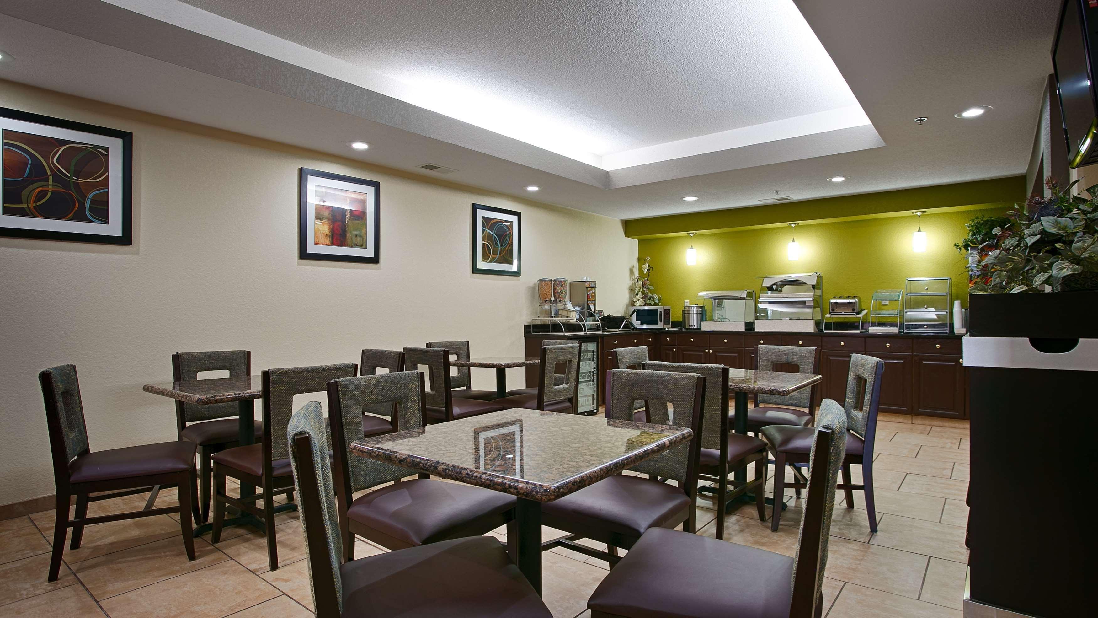 Best Western Lake Cumberland Inn Monticello Dış mekan fotoğraf
